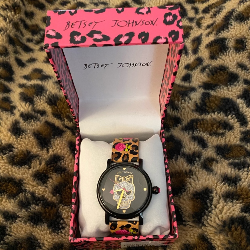 Brand New Ladies Betsey Johnson Sugar Skull Watch